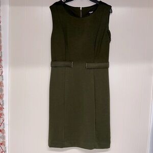 NWT Premise Dress Hunter Green with Gold Trim Sz 4